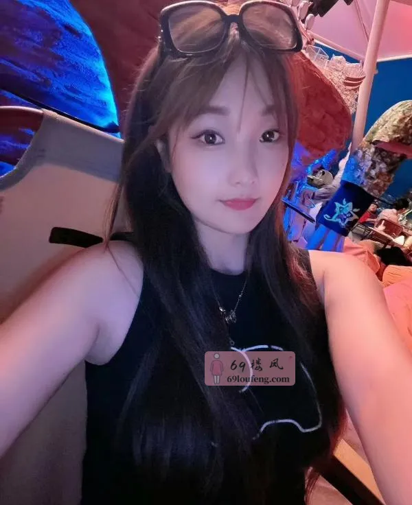 173cm巨乳白兔 - 广东-深圳 楼凤实拍第4张