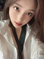 陕西 - 西安 宅男福利推荐：西安尤物甜美软妹 实景