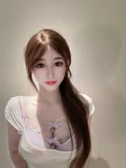 上海 - 杨浦区 宅男福利推荐：身材前凸后翘的乔UU 实景