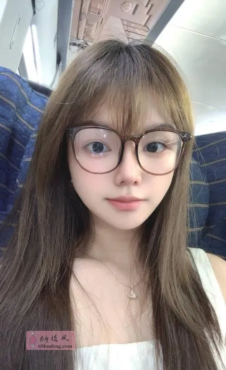 温柔配合颜值小希 - 广东-广州 楼凤实拍第3张