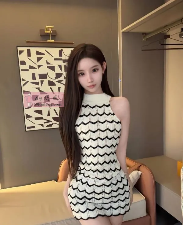 翘臀颜值女友系老师 - 广东-深圳 楼凤实拍第3张