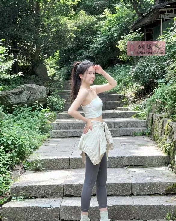 一字马媚儿 - 广东-深圳 楼凤实拍第3张