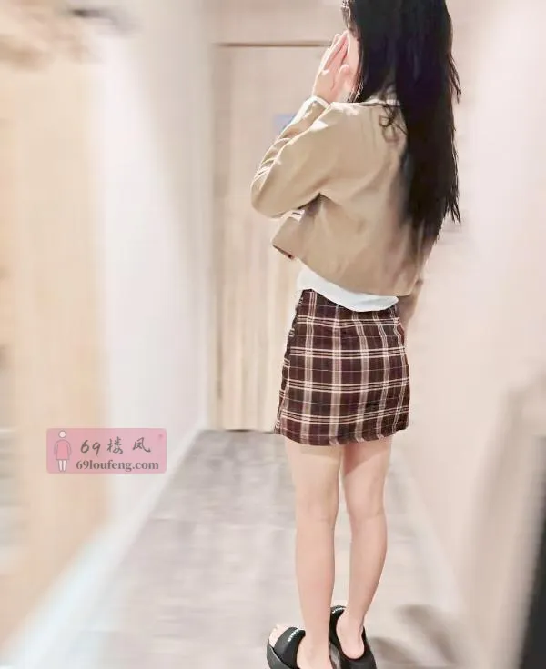 jk小瑶 - 江苏-南京 楼凤实拍第3张