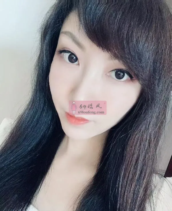 长腿服务系小姐姐 - 辽宁-沈阳 楼凤实拍第3张