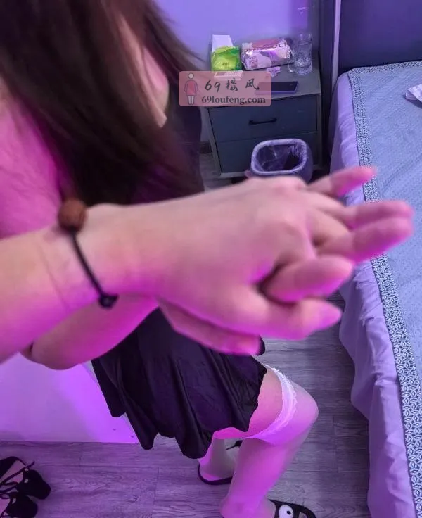 服务系美女南溪 - 江苏-苏州 楼凤实拍第3张