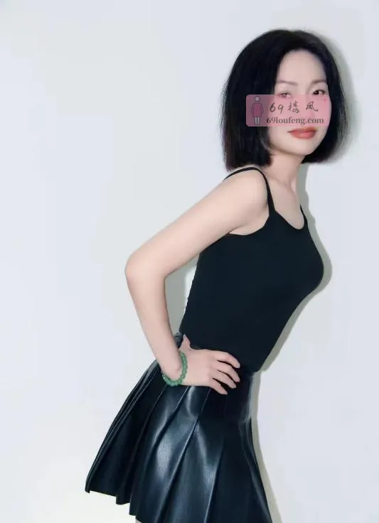 骚货老师靓颖 - 湖北-武汉 楼凤实拍第1张