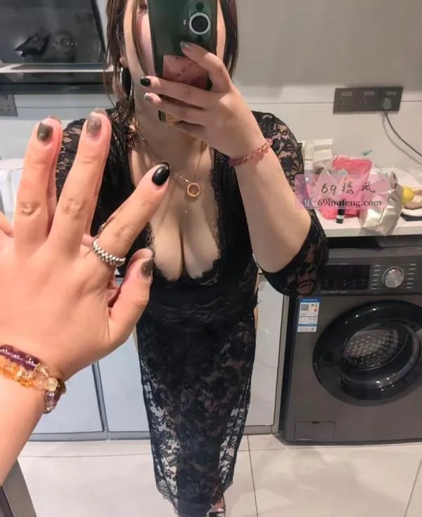 江岸骚妞妞 - 湖北-武汉 楼凤实拍第3张