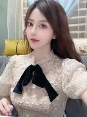 点击查看 广东 - 深圳 火辣颜值小千代 更多实拍详情