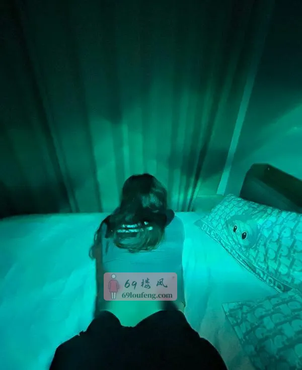 嫩妹娜娜 - 江苏-南京 楼凤实拍第3张