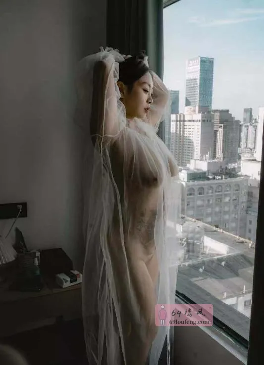 波霸燕子回锅体验 - 四川-成都 楼凤实拍第2张