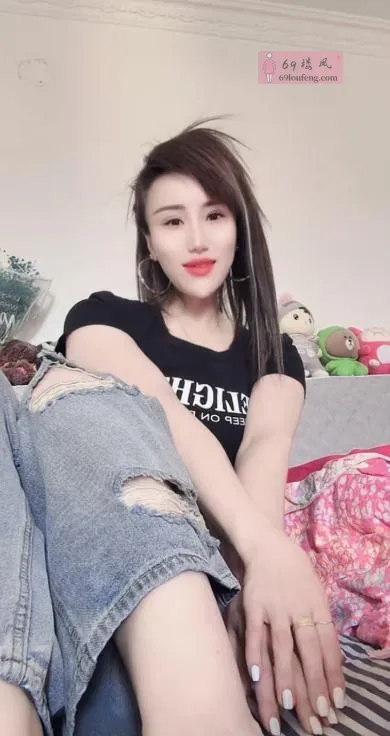 哈尔滨长腿御姐 - 黑龙江-哈尔滨 楼凤实拍第2张