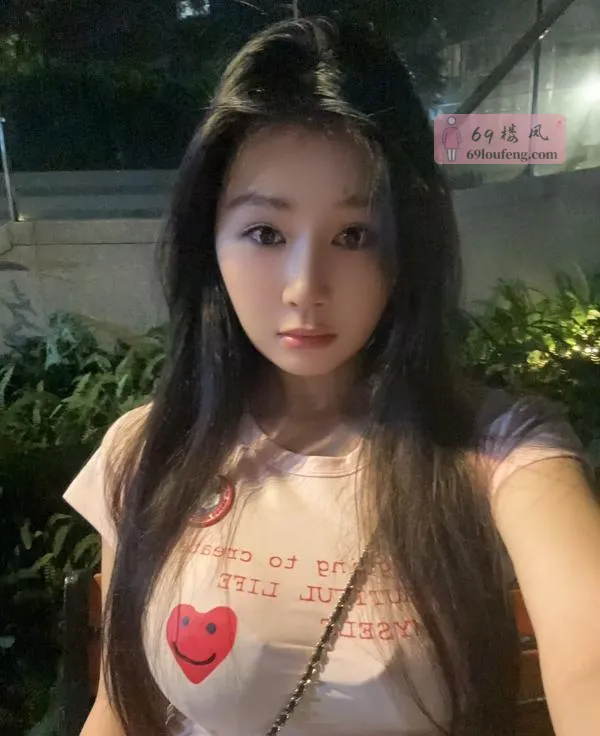 身材火辣天然F奶 - 广东-深圳 楼凤实拍第2张