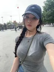 广东 - 深圳 附近最火老师 身材火辣天然F奶 照片墙