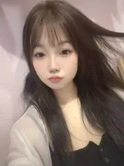 广东 - 深圳 宅男福利推荐：高挑S身材露露 实景