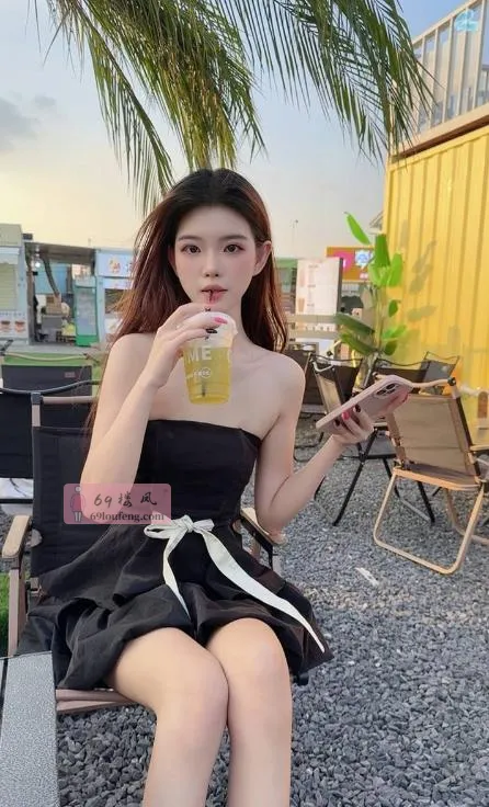 长腿肤白颜值嫩妹 - 广东-深圳 楼凤实拍第1张