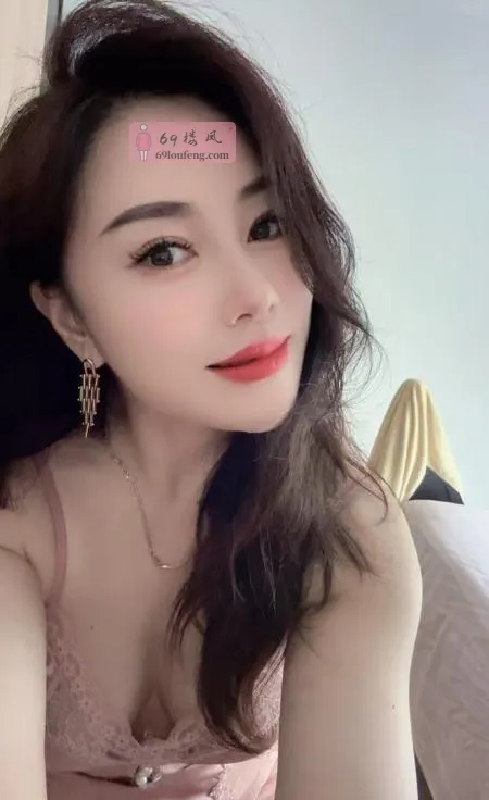 南京南站骚骚老师 - 江苏-南京 楼凤实拍第1张