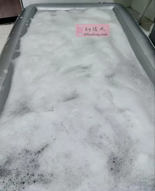 武汉水床月月 - 湖北-武汉 楼凤实拍第4张