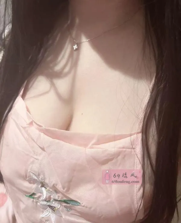 三通肥美少妇 - 湖北-武汉 楼凤实拍第3张