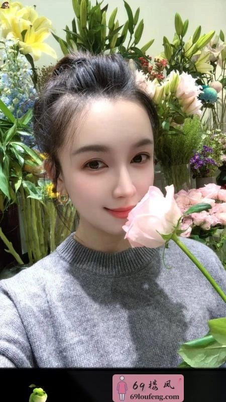 气质绝佳的美女伊伊 - 上海-普陀区 楼凤实拍第1张