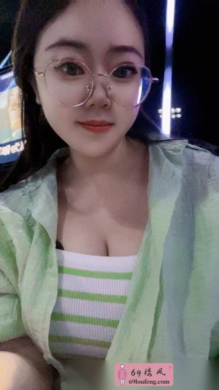 光谷巨乳琦琦 - 湖北-武汉 楼凤实拍第3张