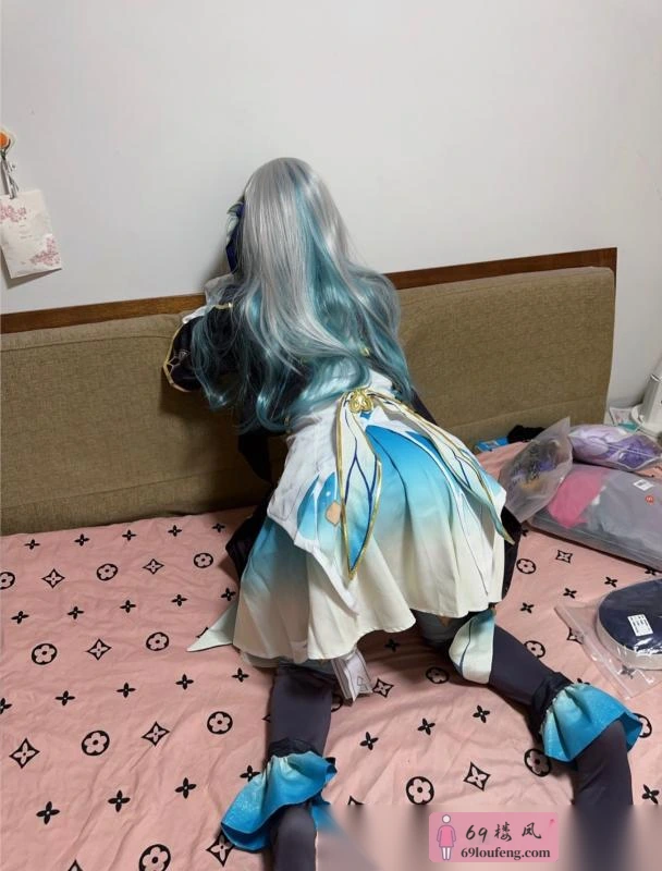 建邺三点粉草莓酱 - 江苏-南京 楼凤实拍第3张