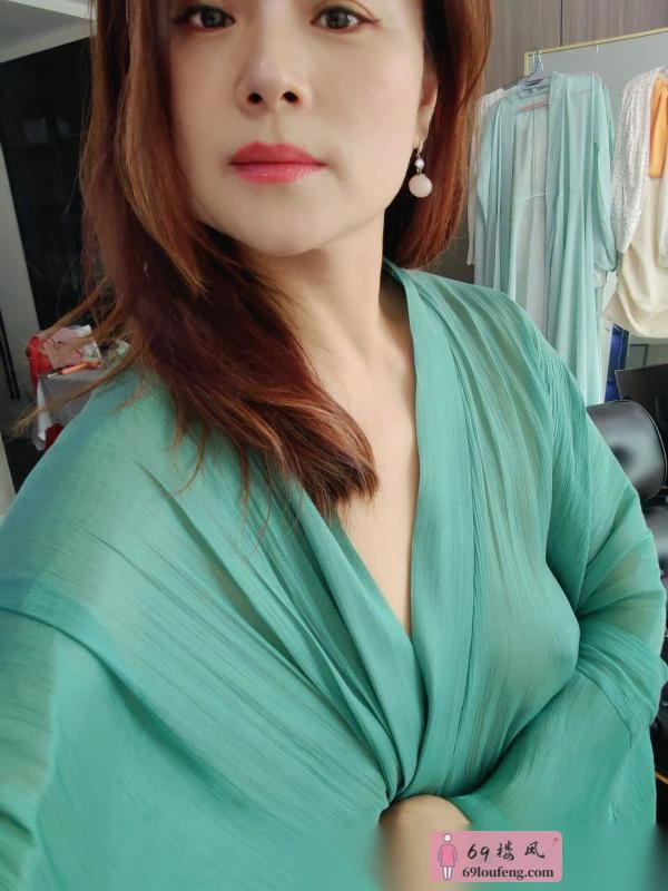 三刷建邺熟女老板娘 - 江苏-南京 楼凤实拍第2张