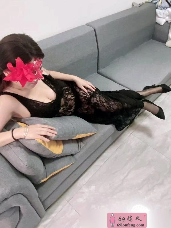 服务控小燕子 - 四川-成都 楼凤实拍第2张