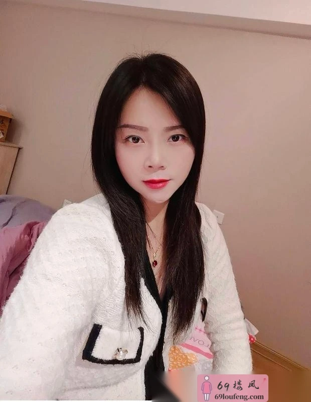 性价比很高的大胸妹子 - 四川-成都 楼凤实拍第3张