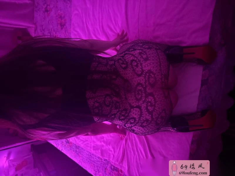 多刷大奶妃妃 - 广东-广州 楼凤实拍第2张