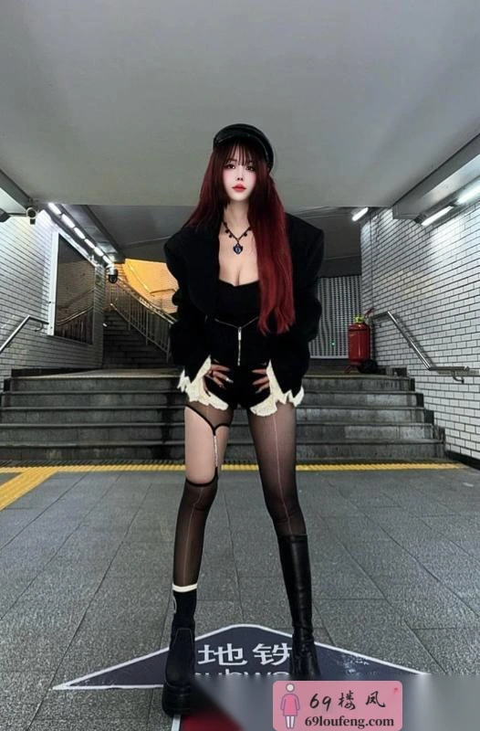 黑丝肥臀风骚馨菲 - 浙江-杭州 楼凤实拍第1张