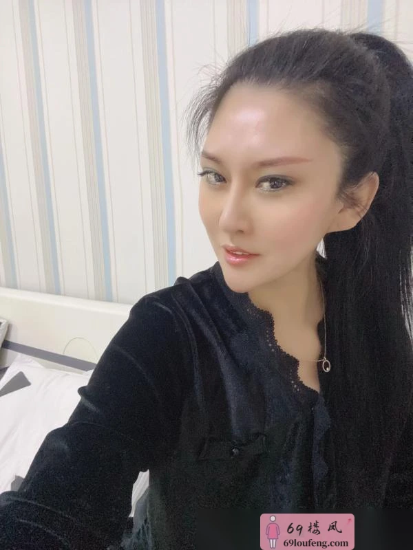 圆润挺翘小姐姐 - 河南-郑州 楼凤实拍第4张