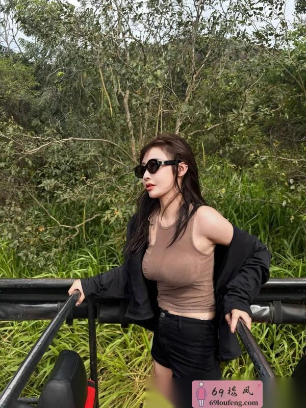 颜值漂亮大胸茶茶 - 广东-深圳 楼凤实拍第2张