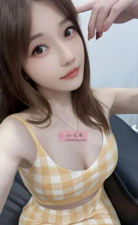 细腰翘臀颜值老师 - 上海-静安区 楼凤实拍第3张