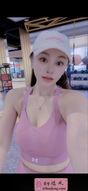 服务系身材苗条妹子 - 广东-深圳 楼凤实拍第1张