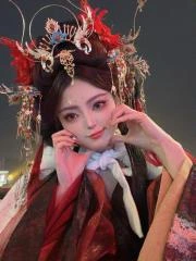 四川 - 成都 宅男福利推荐：制服嫩妹 实景