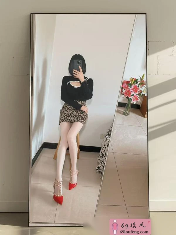 拱墅丝袜美腿风骚mm - 浙江-杭州 楼凤实拍第2张