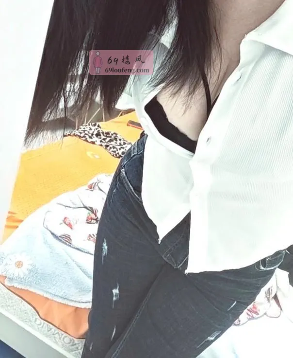 前凸后翘波大热情姐姐 - 上海-青浦区 楼凤实拍第1张