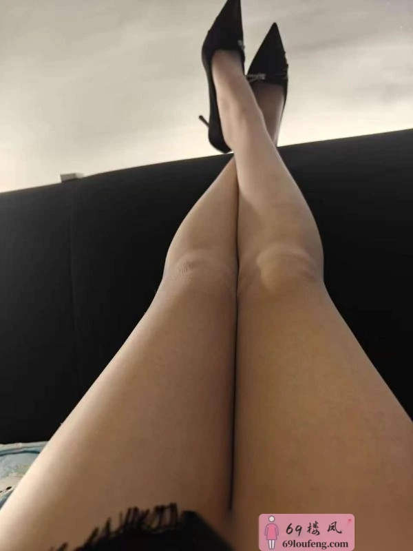 返食南京美女 - 江苏-南京 楼凤实拍第2张