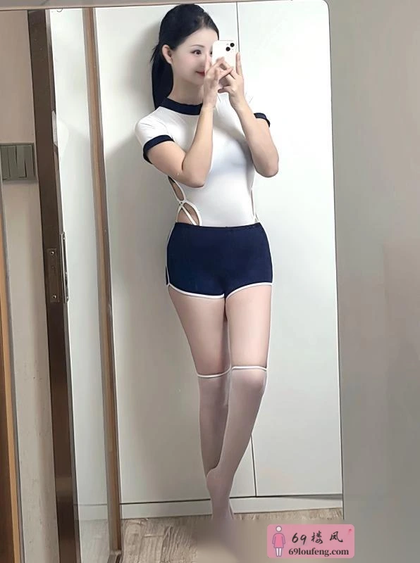 性感美女阿初 - 广东-东莞 楼凤实拍第2张