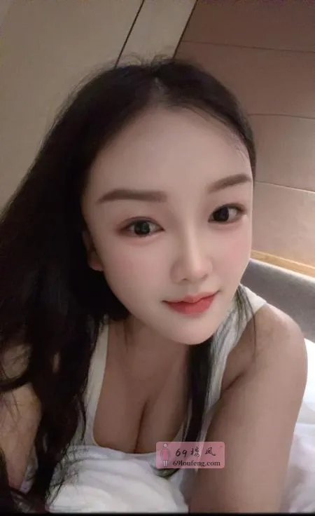 肤白腰细长腿依依 - 广东-广州 楼凤实拍第3张