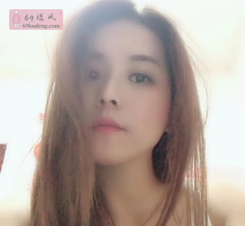 长腿性感御姐糖糖 - 广东-广州 楼凤实拍第3张