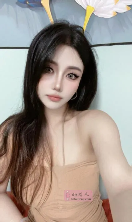 钟爱高挑黑丝大长腿 - 广东-深圳 楼凤实拍第1张