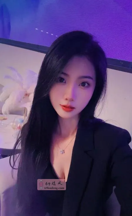 高颜值长腿御姐女神 - 江苏-南京 楼凤实拍第4张