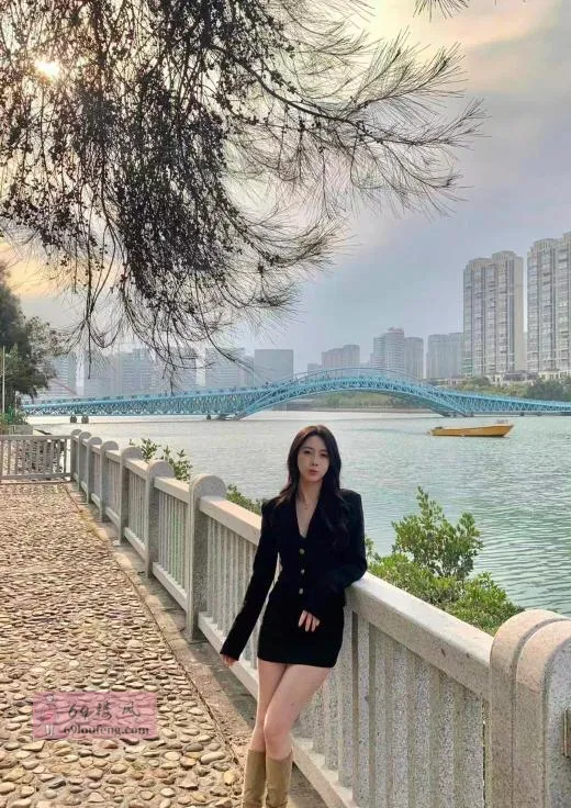 高颜值长腿御姐女神 - 江苏-南京 楼凤实拍第3张