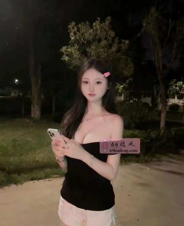 D胸三点粉嫩妹妹 - 江苏-南京 楼凤实拍第3张