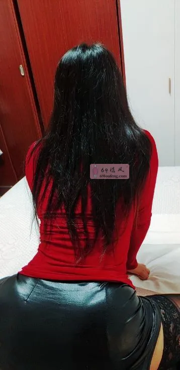 巨乳凤楼 - 四川-成都 楼凤实拍第3张