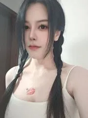 【实拍】广东 - 广州 天河潭村爆乳气质美女 个人展示图