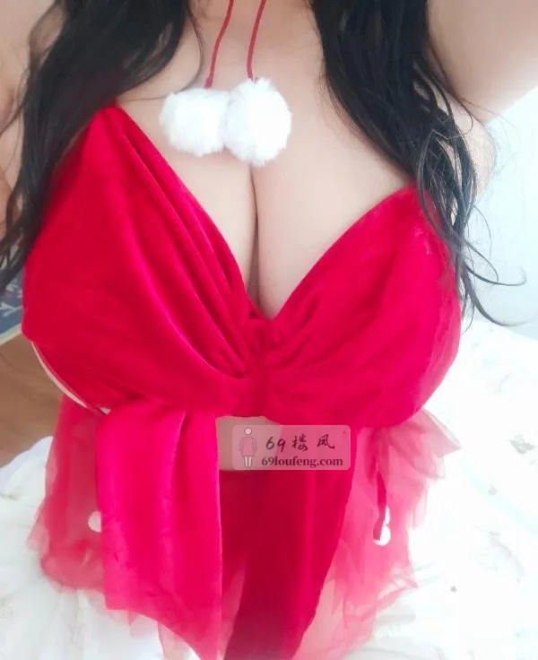 D胸姐姐 - 湖北-武汉 楼凤实拍第2张