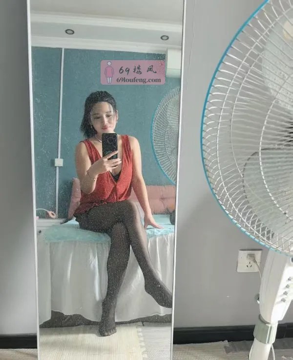 钟楼老板娘 - 江苏-常州 楼凤实拍第2张