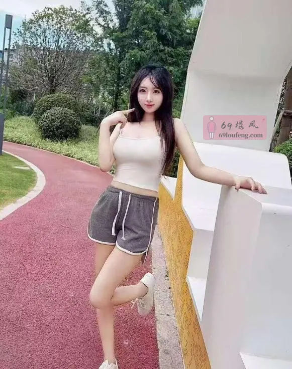 秦淮高颜值气质美女 - 江苏-南京 楼凤实拍第4张